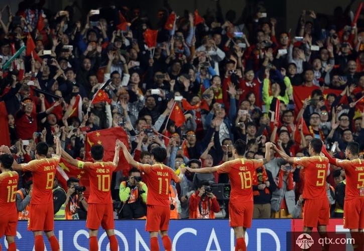 Spezia đấu Với Milan